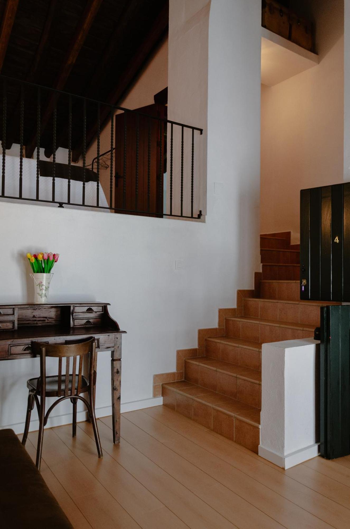 Hotel La De Alájar